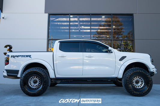 Black Venom Electric Side Steps for Next Gen Ford Raptor 2022-2026