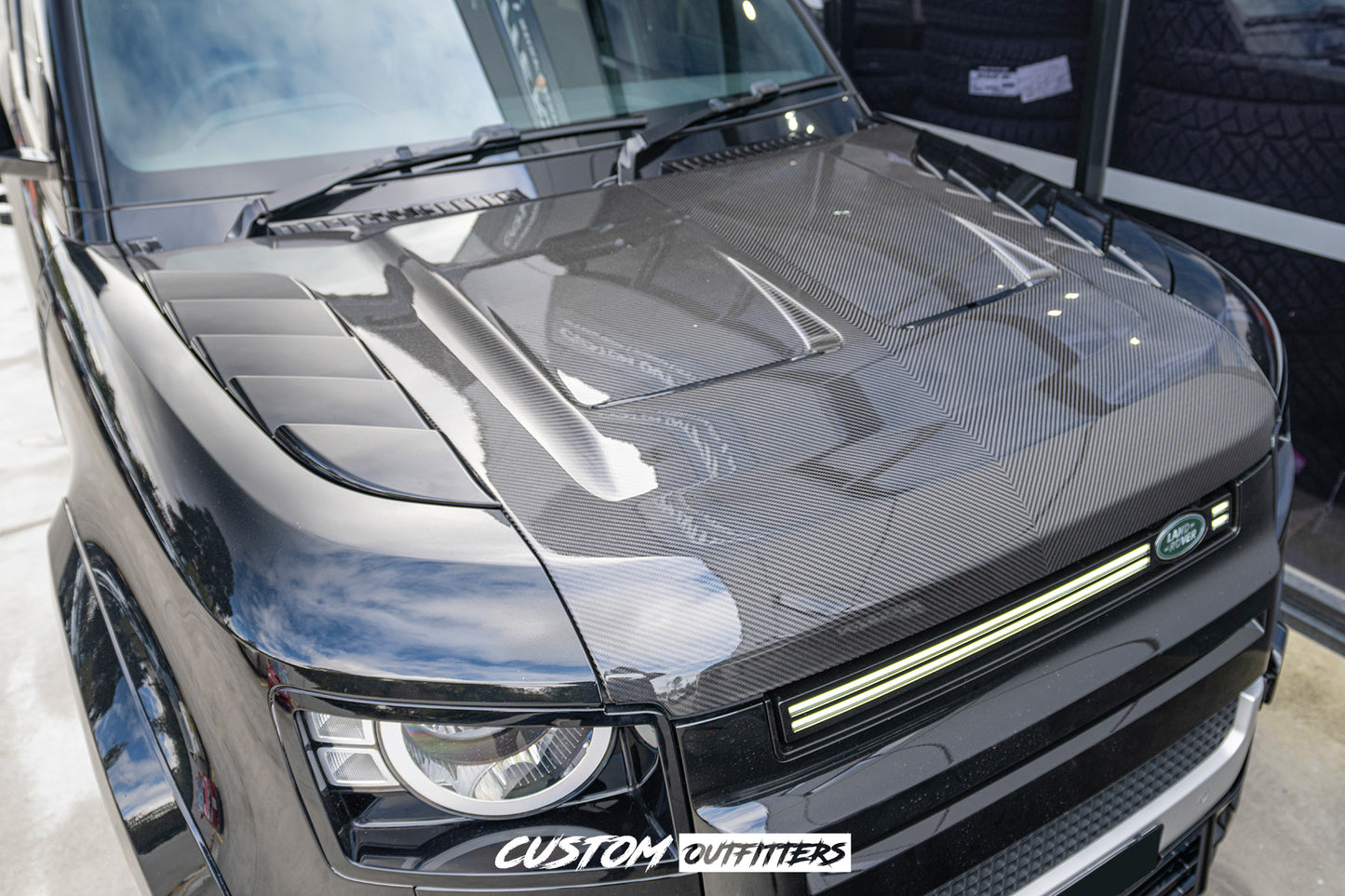 Dry Carbon Venom Bonnet for Landrover Defender 2021-2026