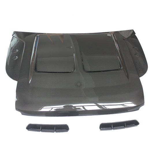 Dry Carbon Fiber Bonnet Hood to suit Landrover Defender 110 Series 2020-2023