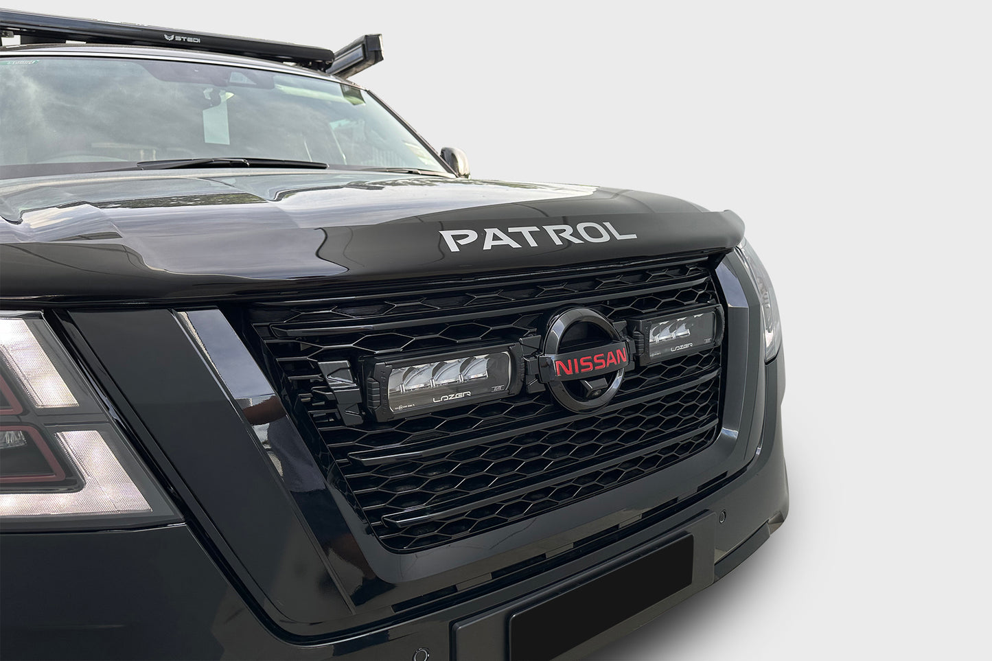 Black Mesh Grille & Custom Integrated Grille Lights for Nissan Patrol Y62 Series 5