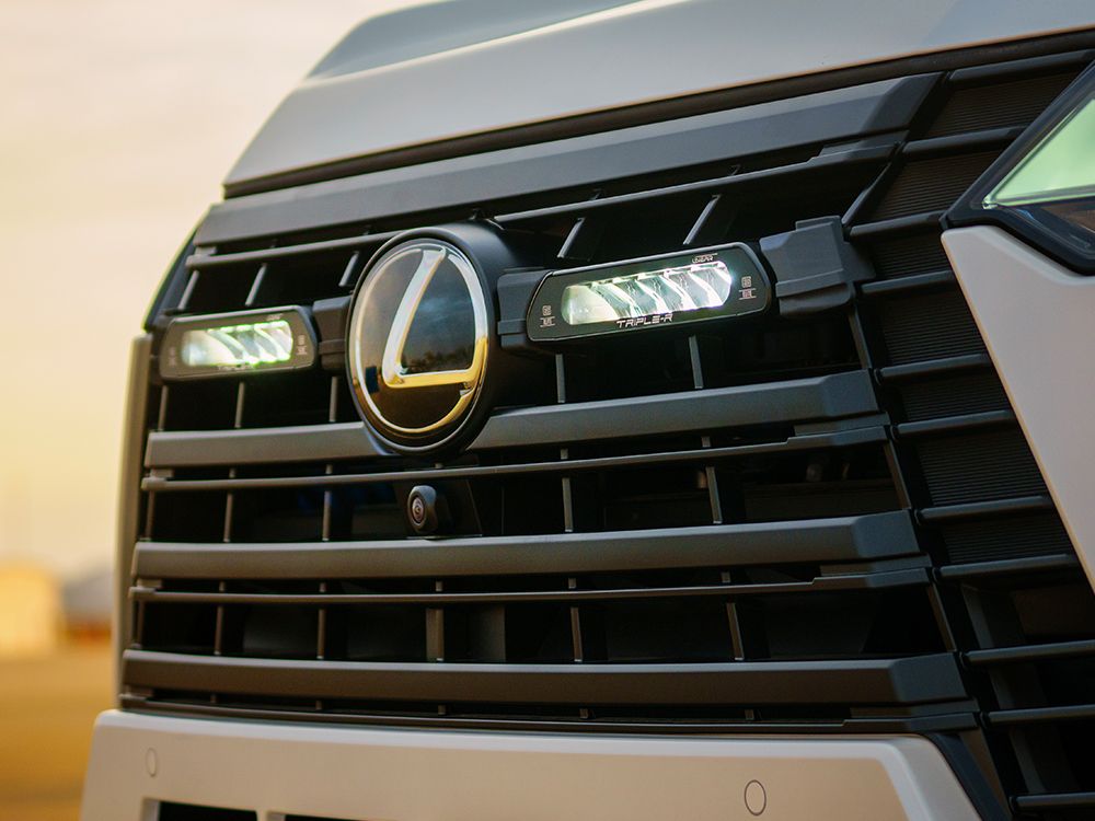 Custom Integrated Grille Lights for Lexus GX550 Series